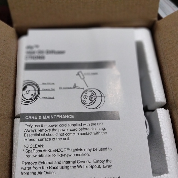 Essential oil diffuser - Picture 3 of 9